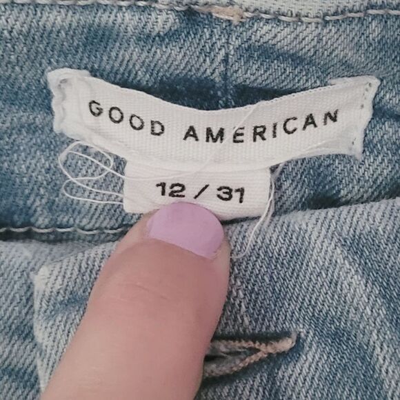 Good American Light Wash Straight Leg Jeans 12/31 - Picture 5 of 6